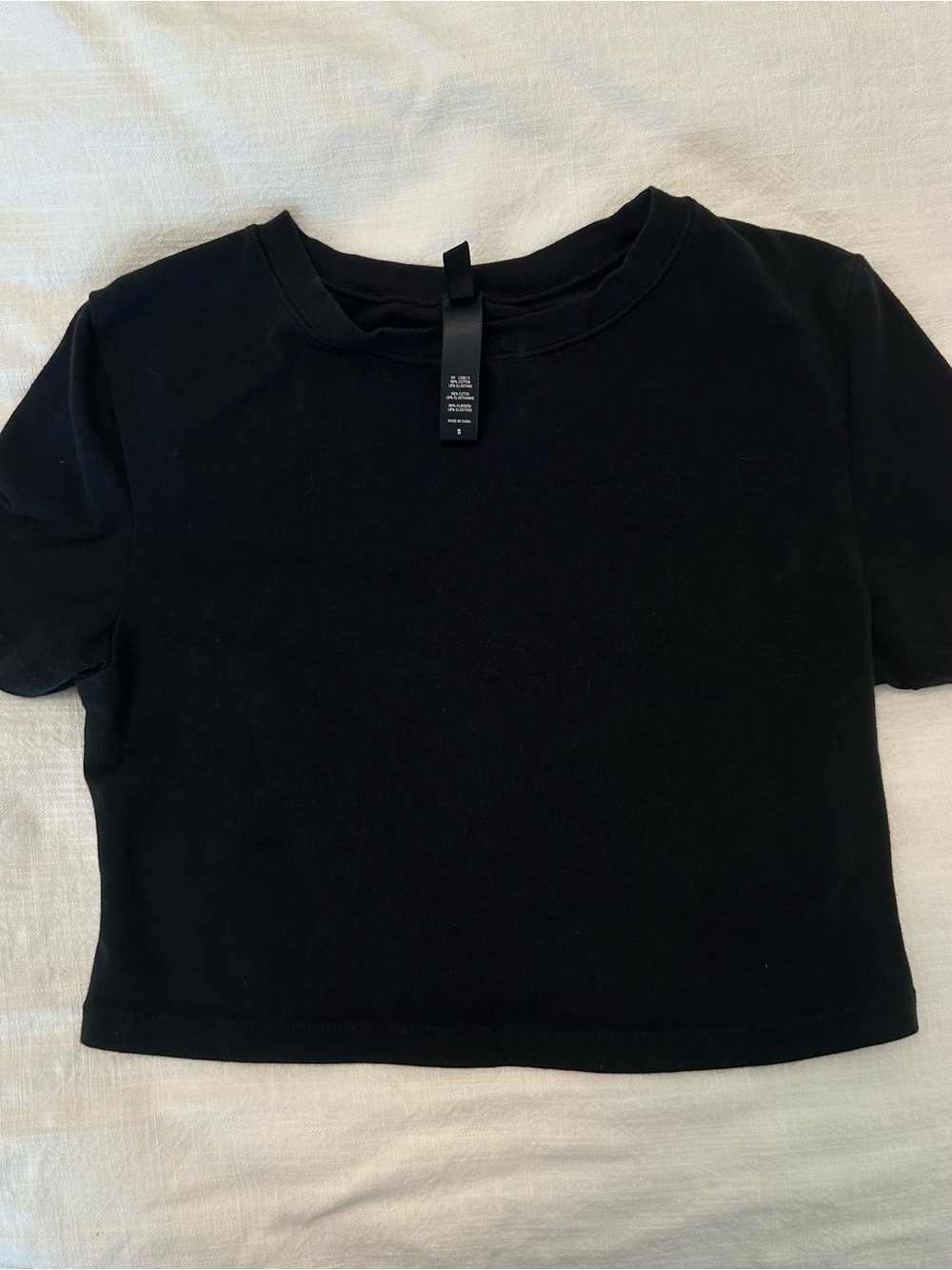 SKIMS Black Cropped Short Sleeve Fits Everybody Tee
